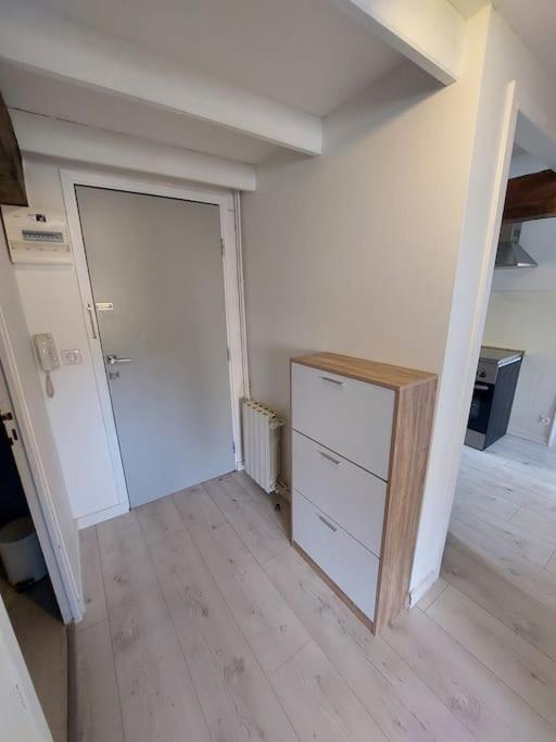 Appt Lumineux, Vue Place Vival Figeac
